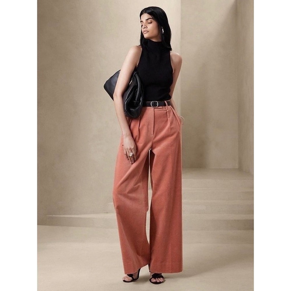 Banana Republic Pink Corduroy Wide Leg Pleated Pants High Rise Pants Sz 4